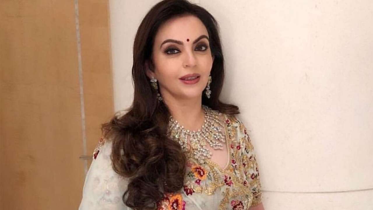 Image of Nita Ambani in the present after her weight loss 